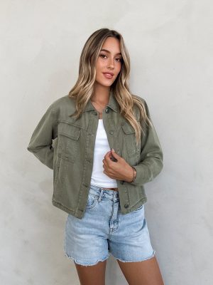Elianna Cropped Shacket in Sage